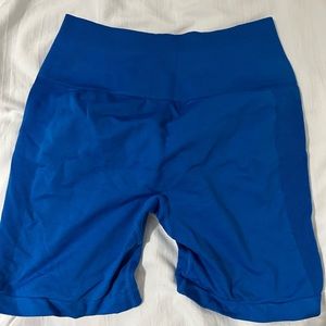 Blue gym scrunch shorts